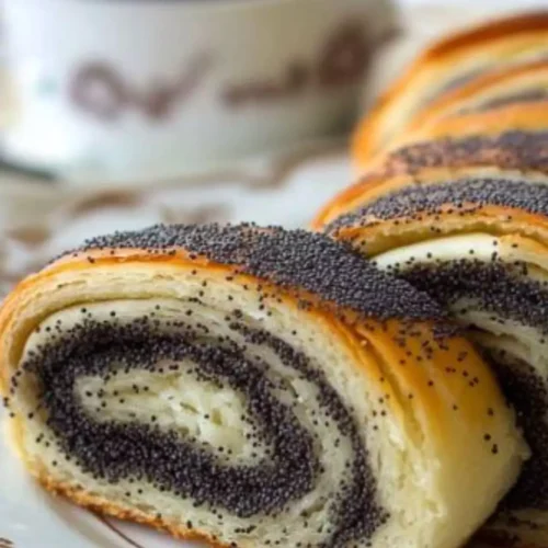 Slovak poppy seed roll